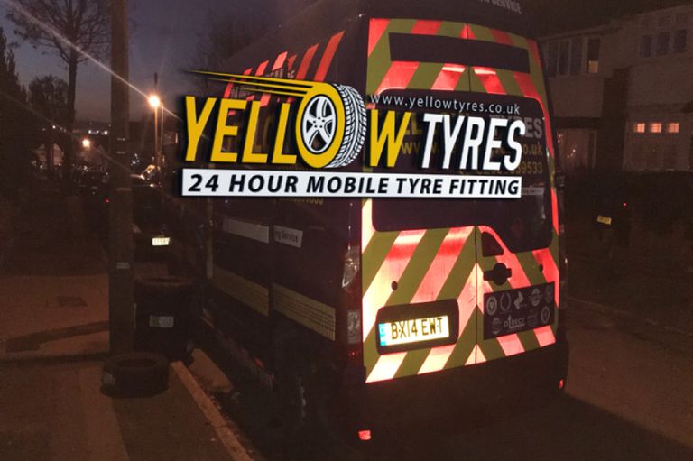 24 hour mobile tyre fitting service in Epping
